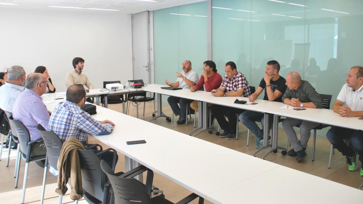 Reunió de demòcrates amb els sindicats