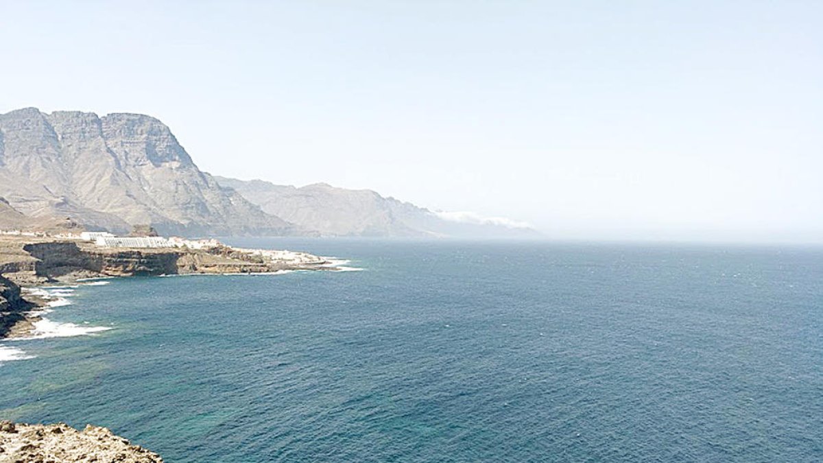 'Aplatana't' i desconnecta