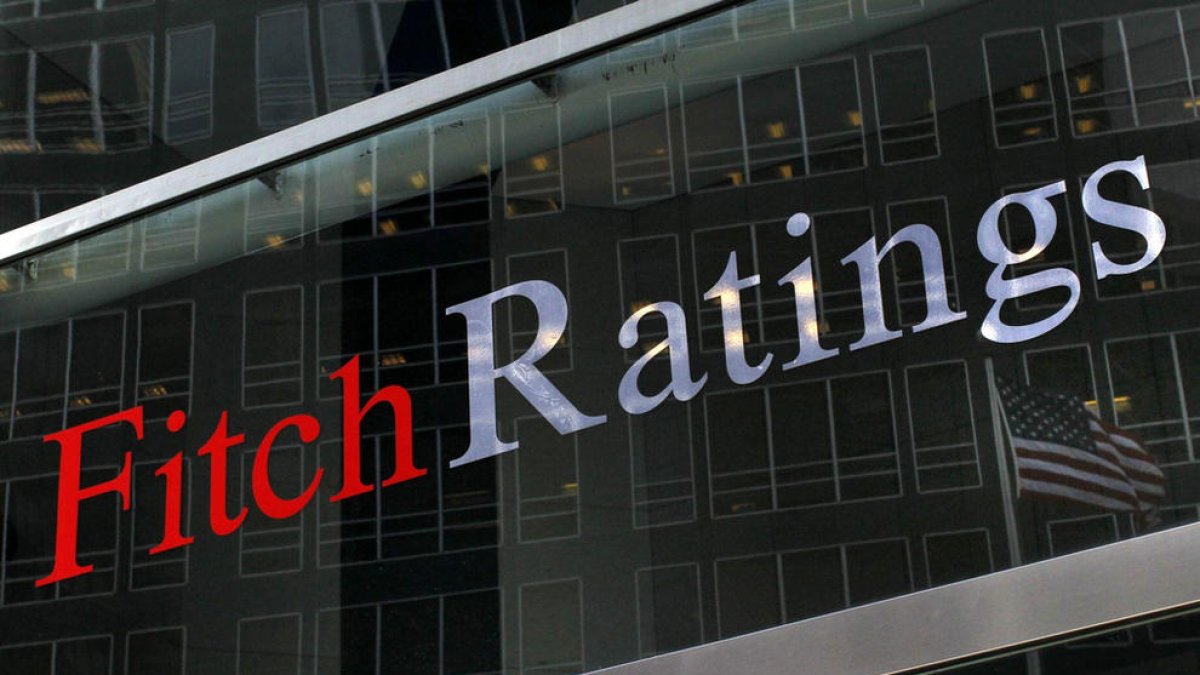 Fitch manté el ràting en BBB+ i preveu una evolució estable