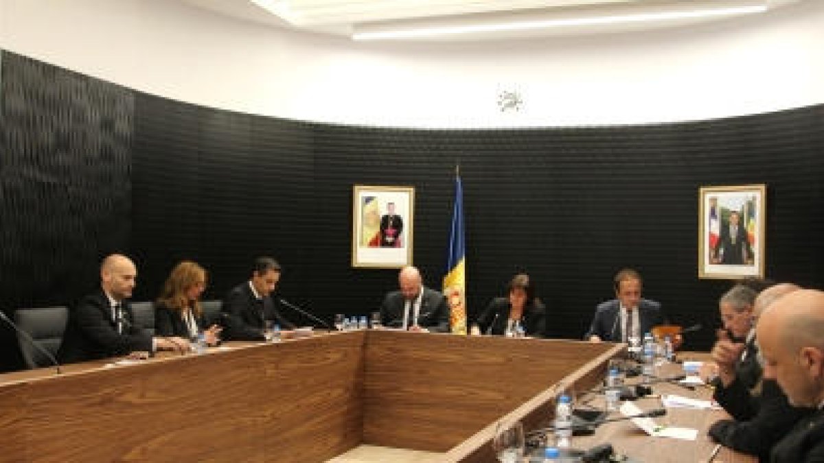 Una part de les tanques contra els atemptats s'instal·laran al desembre