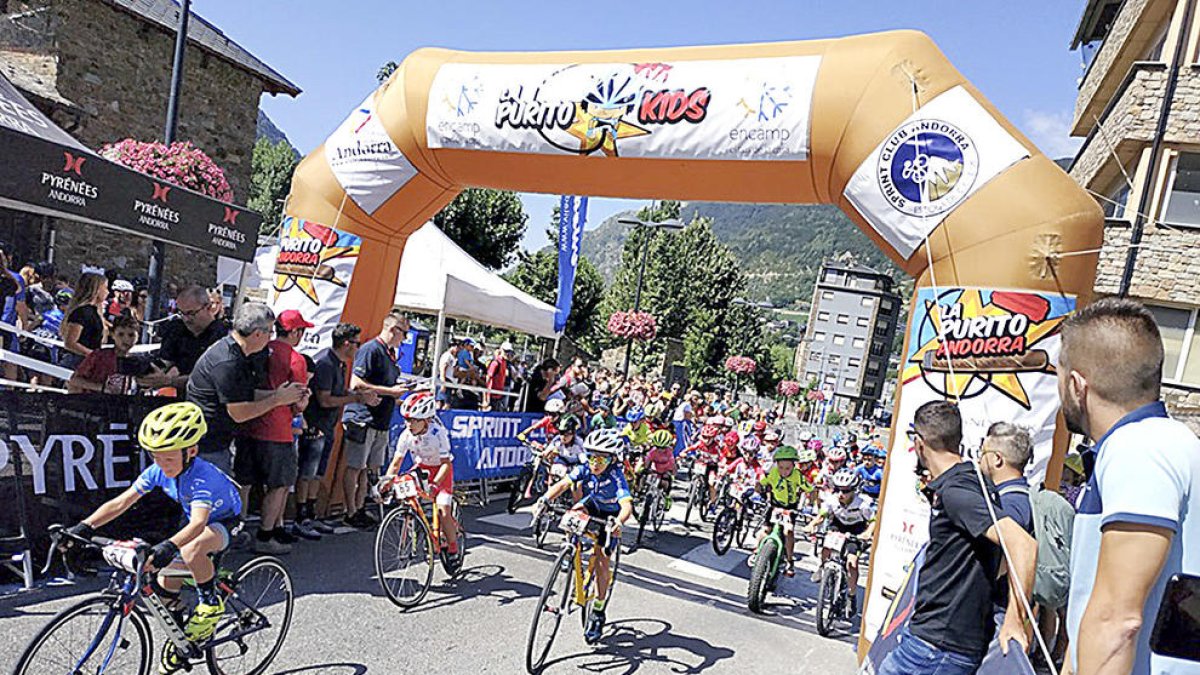 La Purito Kids reuneix uns 170 ciclistes i és el millor preludi per a l'absoluta