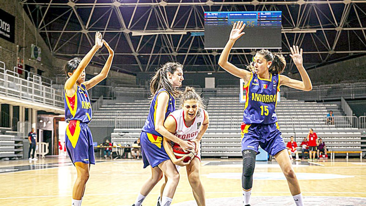 Andorra cau davant Geòrgia i acaba en quarta posició (45-72)