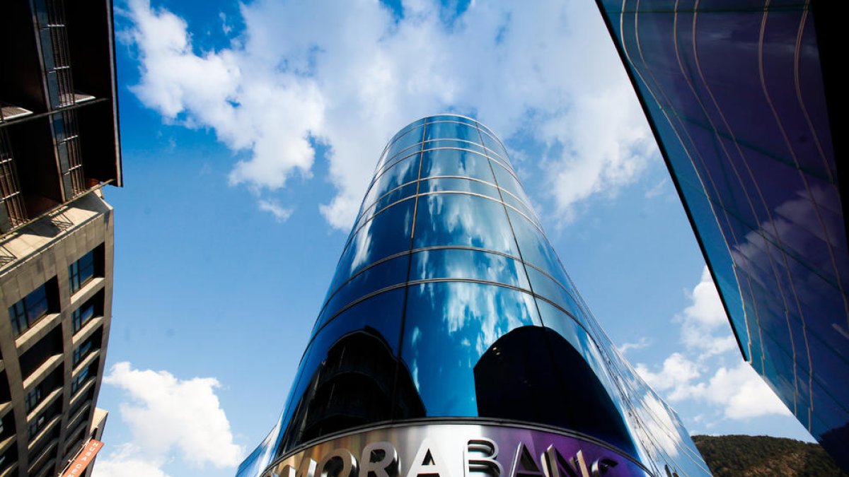 El Grup MoraBanc unifica l'activitat en una sola fitxa bancària per a “una major agilitat”