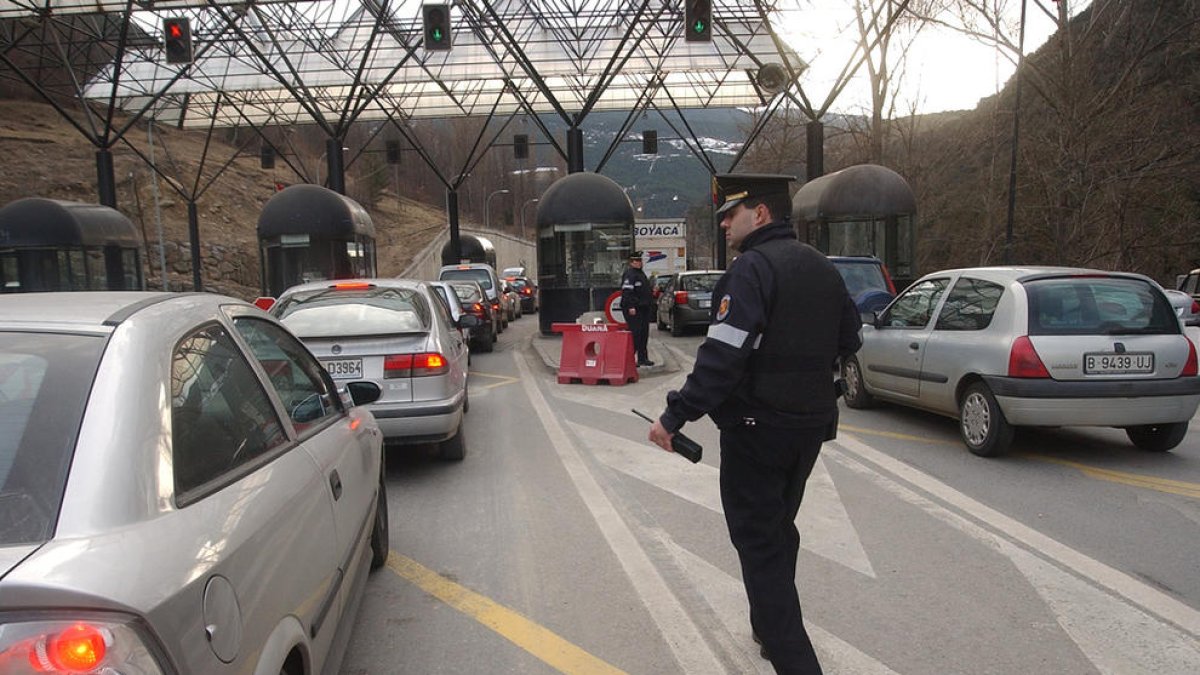 Enxampat pel DNI 'enfarinat'