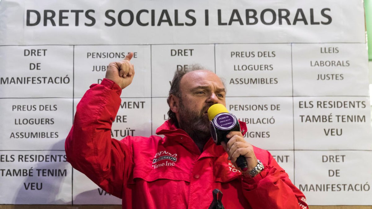 Els sindicats tornaran a sortir al carrer per denunciar la pobresa