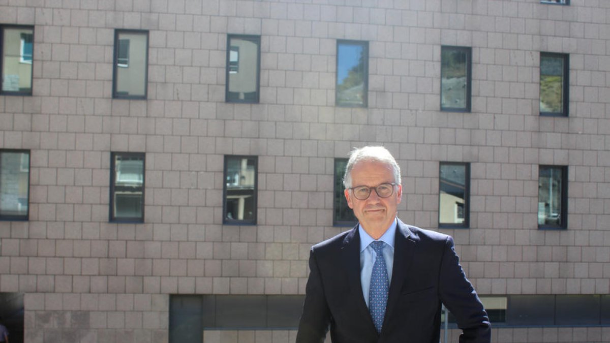 El ministeri de Salut renova el contracte del director general del SAAS, Josep Maria Piqué