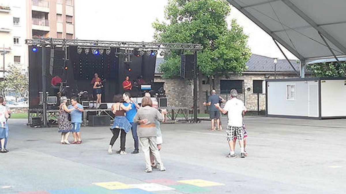 El comú està satisfet amb l'assistència a la festa major malgrat la manca de residents