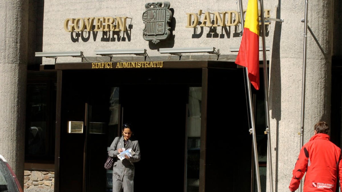 El Govern aprovarà el concurs per a notari el 15 de gener