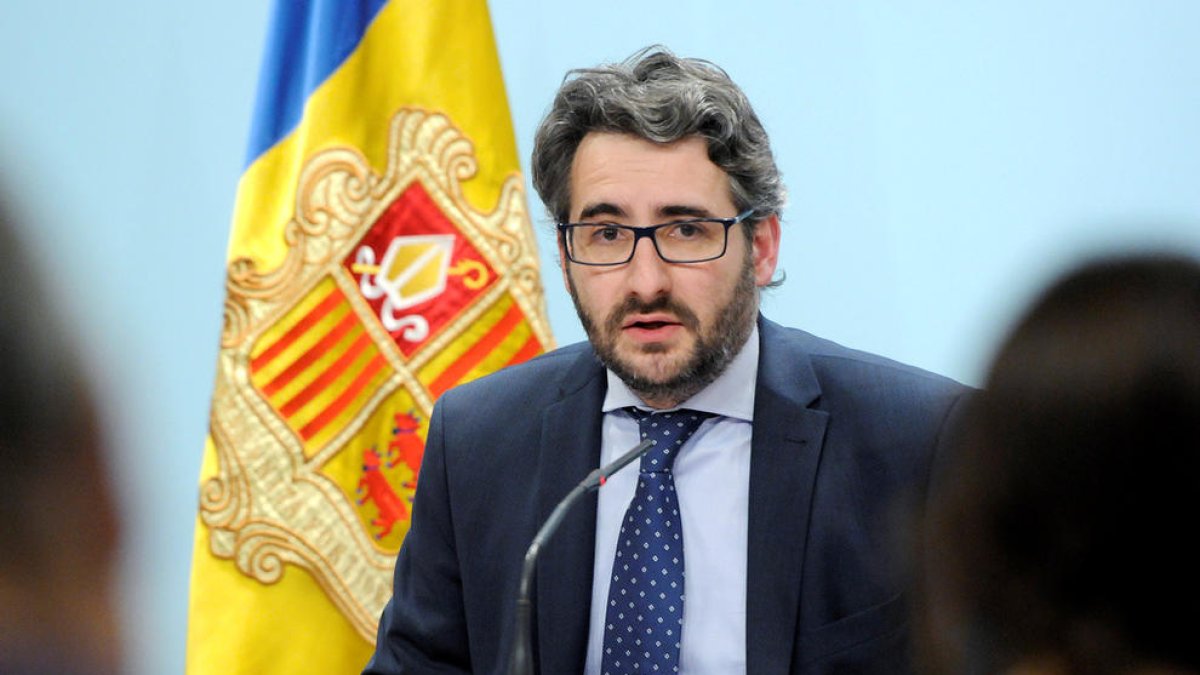 Cinquanta hores per fer tasques sindicals