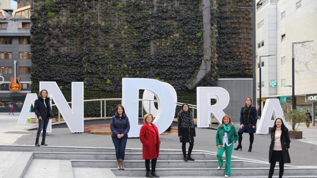 “Les dones som el futur”