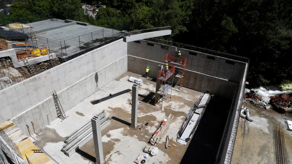 Insten Capesa a buscar captacions per garantir el subministrament