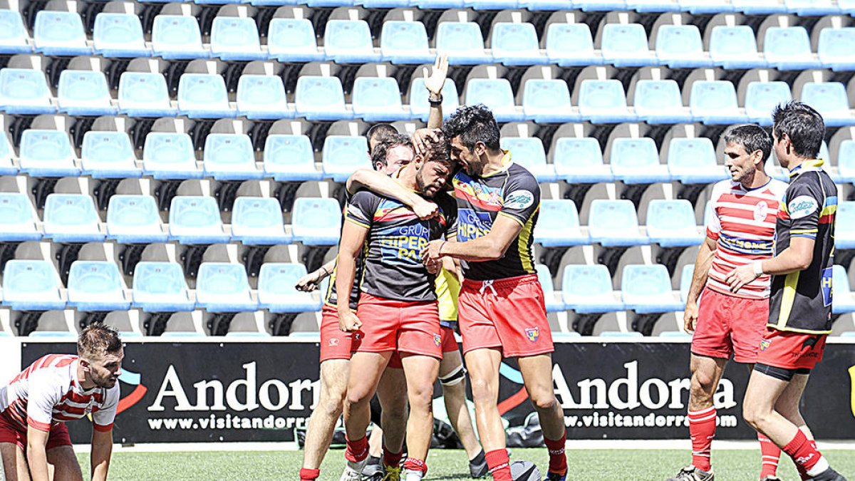 El VPC guanya i segueix a la part alta (40-24)