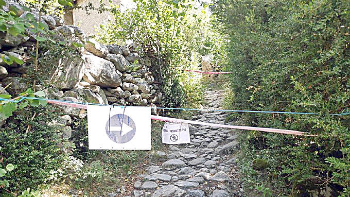 Tancat el camí de la Muntanya al Madriu