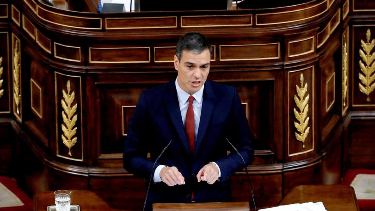 Pedro Sánchez xoca amb PP i Cs en sondejar-los per a una alternativa