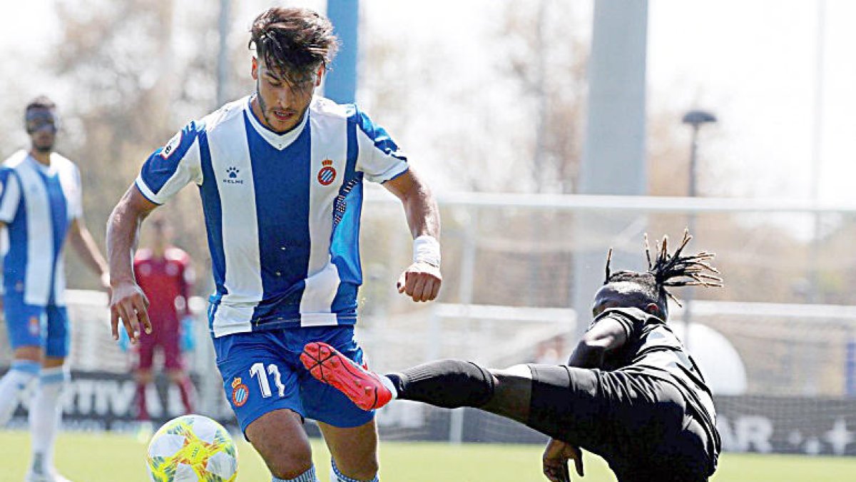 Patacada per començar el camí a Segona B
