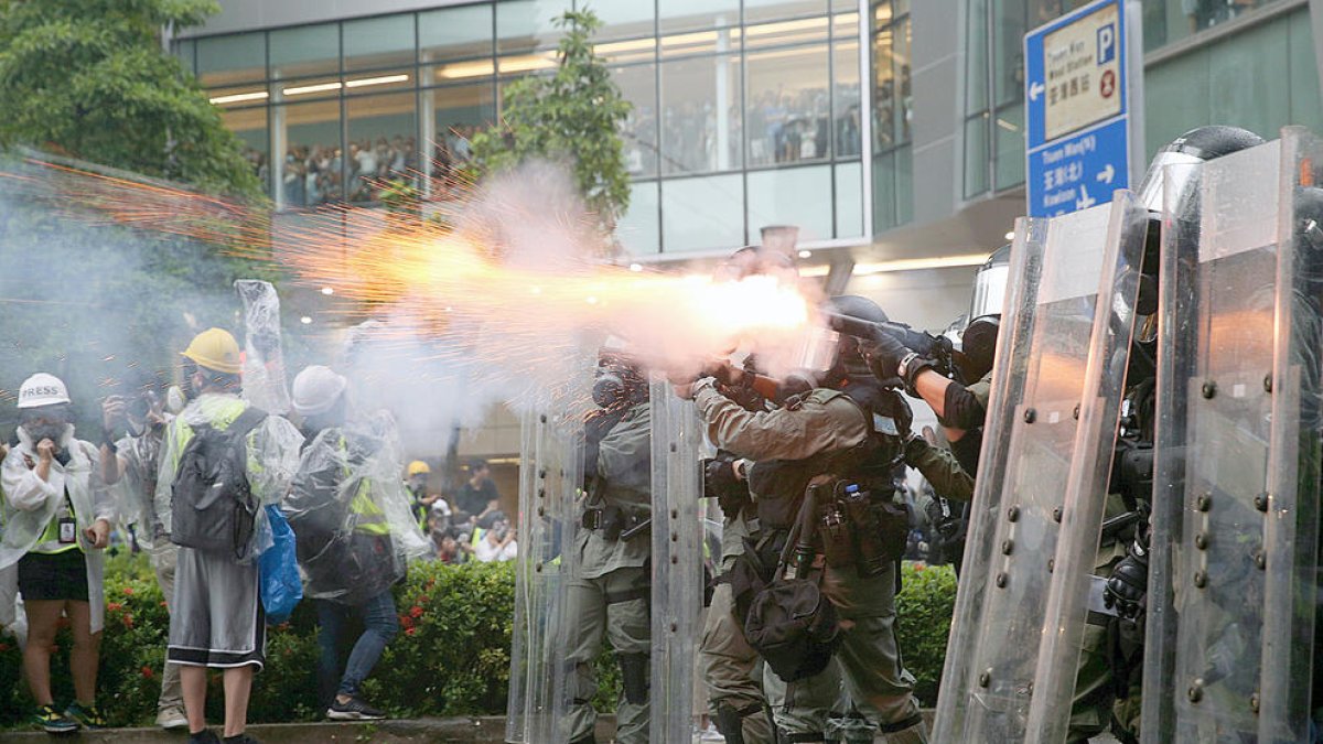 Canons d'aigua les manifestacions de Hong Kong