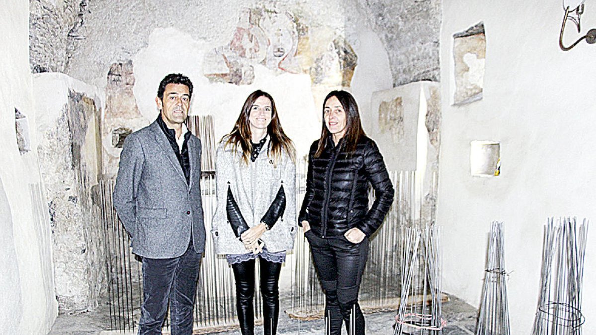 Sílvia Riva visita l'obra de Maresc a Santa Bàrbara