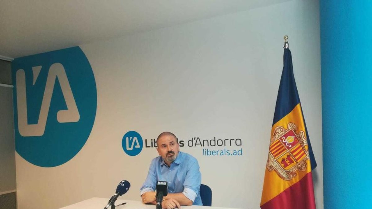 Amadeu Rossell, Valentí Martí i Manel Montes deixen Liberals