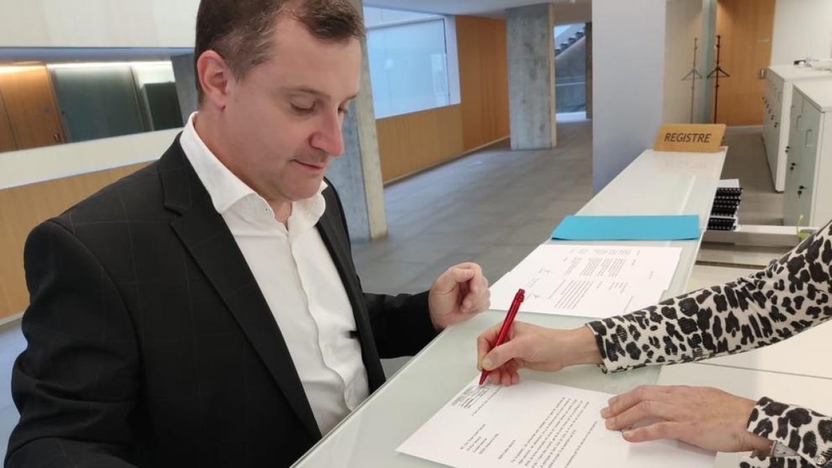 Josep Majoral deixa el Consell per presentar-se a les comunals