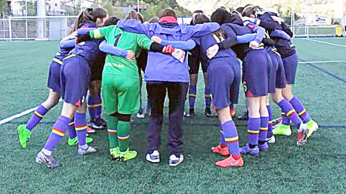 L'Enfaf tanca l'any en segon lloc després d'empatar contra el Sant Cugat (1-1)