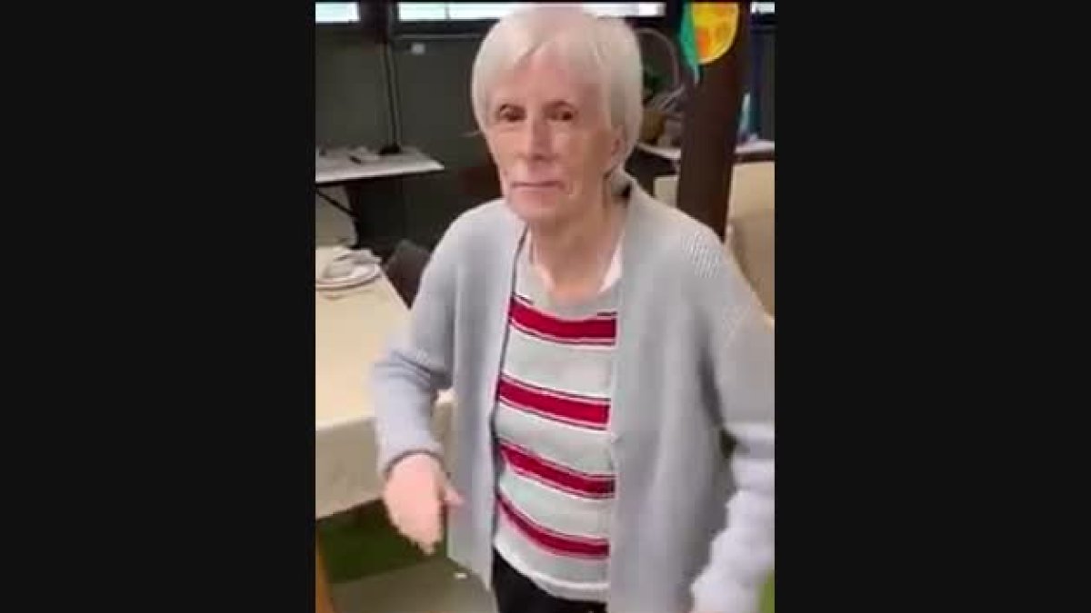 Els padrins de Clara Rabassa al ritme de