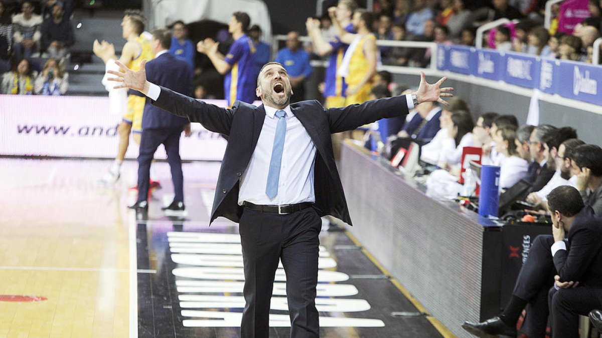 Retorn a la competició amb derrota