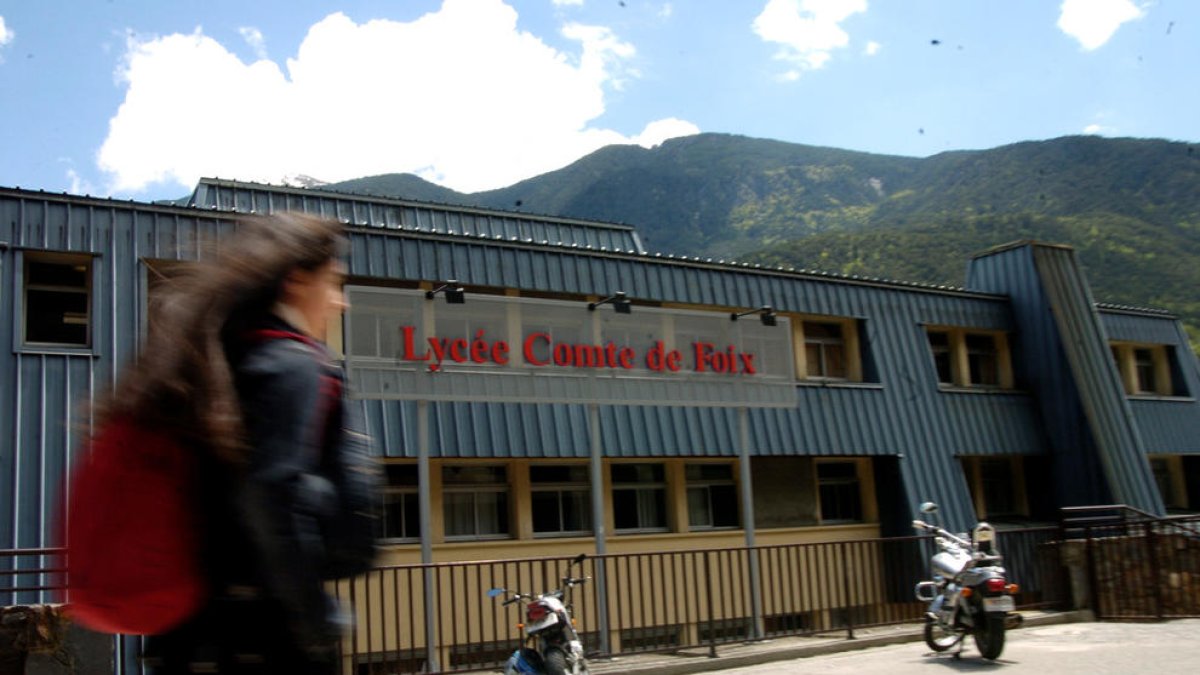 El sistema educatiu francès anul·la els viatges de final de curs per precaució