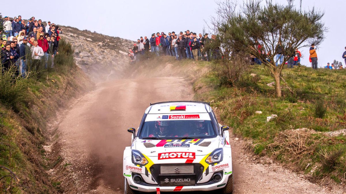 Vinyes i Mercader clouen amb èxit el ral·li test a Fafe