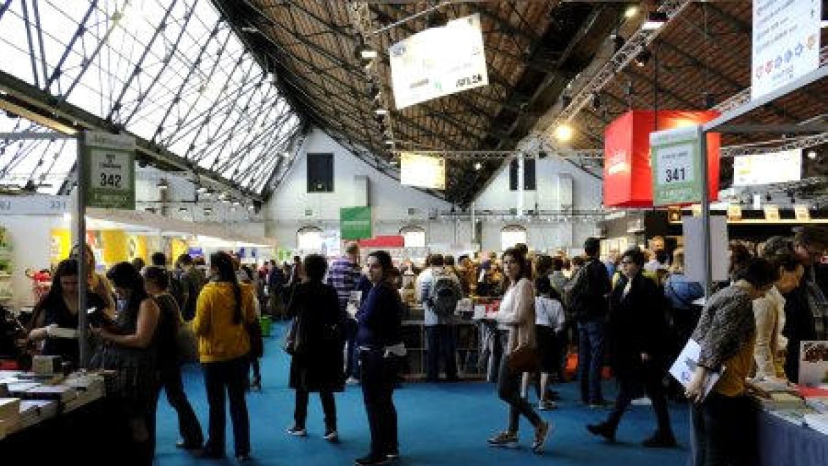 Dallerès representa el país a la Fira del llibre de Brussel·les
