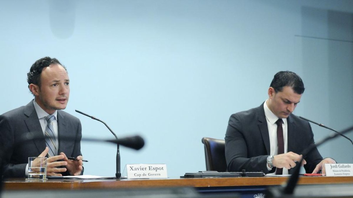 Govern rep peticions d'ERTO per a 3.619 treballadors