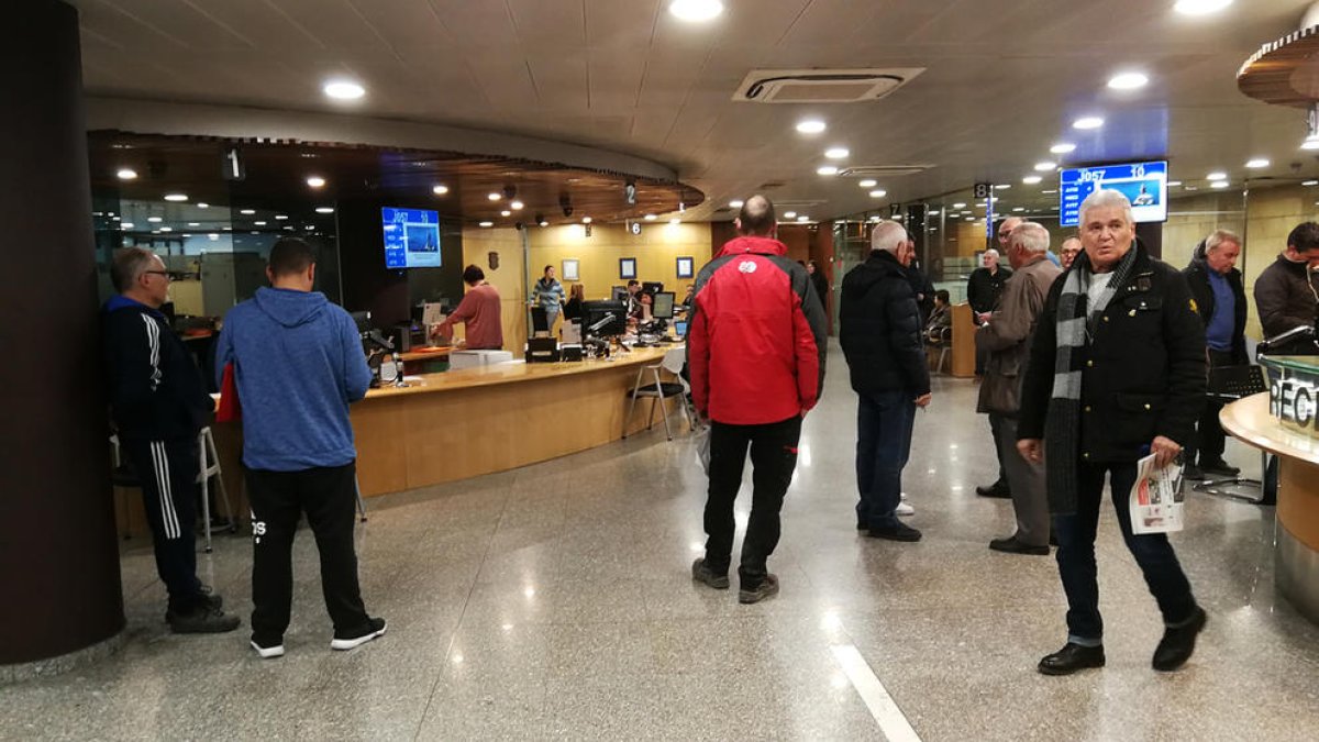 Mil peticions en tres dies per circular per Barcelona en cotxe