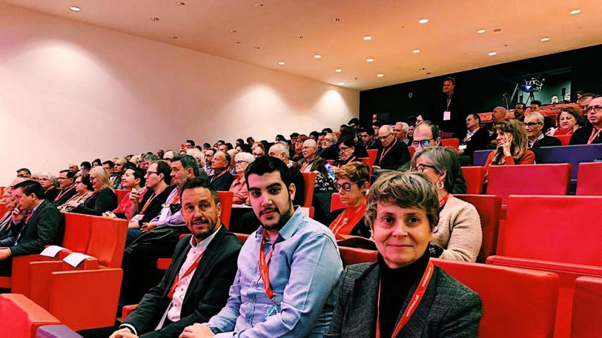 El PS participa en un congrés del PSC i reivindica polítiques per al progrés econòmic