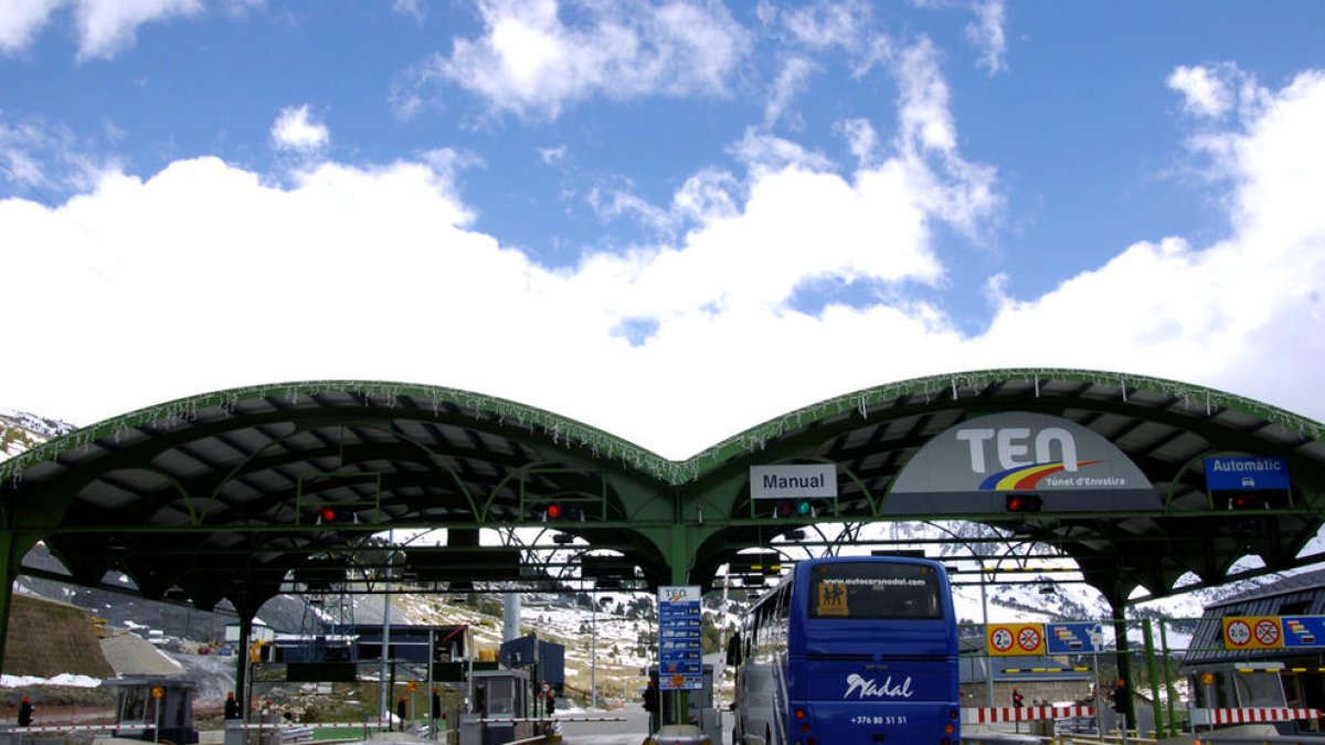 El comú estudia formar part de l'accionariat del túnel d'Envalira