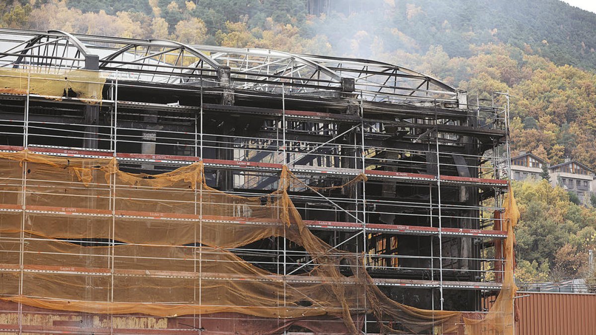 Acord parcial per costejar l'obra dels Serradells