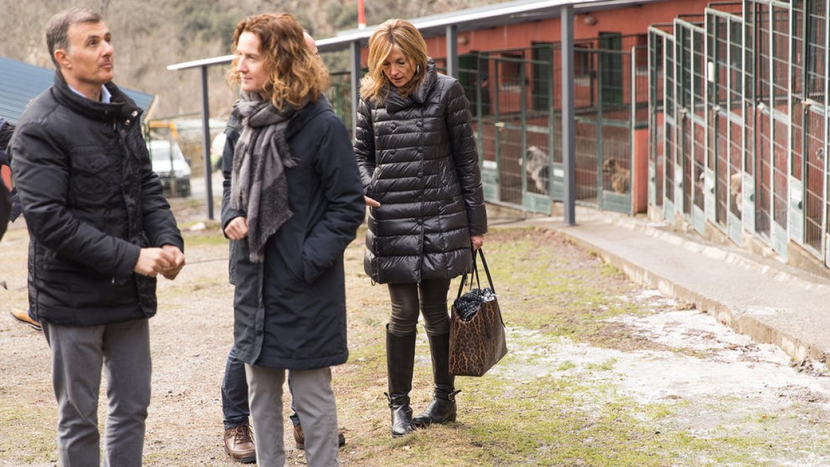 Govern es desvincularà de la gestió de la gossera