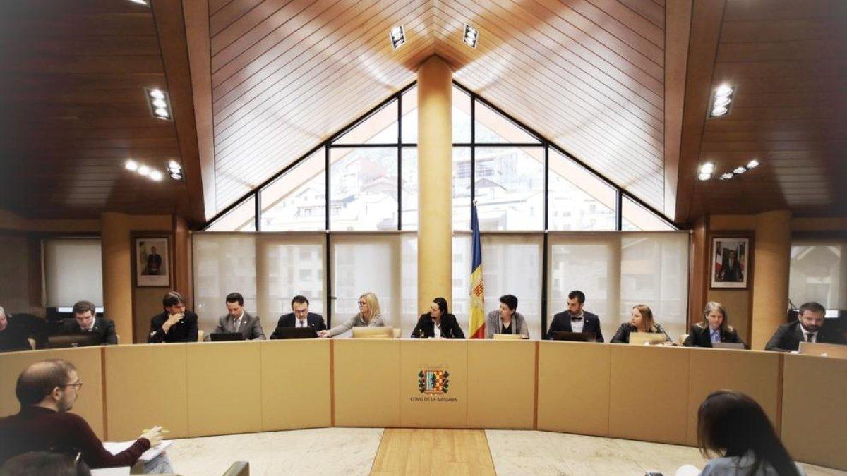 El superàvit del comú supera els 2 milions d'euros
