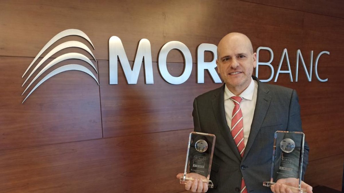 MoraBanc guardonat com el millor banc digital del país