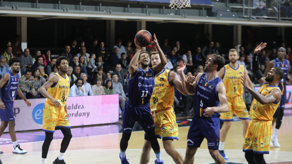 L'ACB estudia una lliga de 20 equips sense play-off