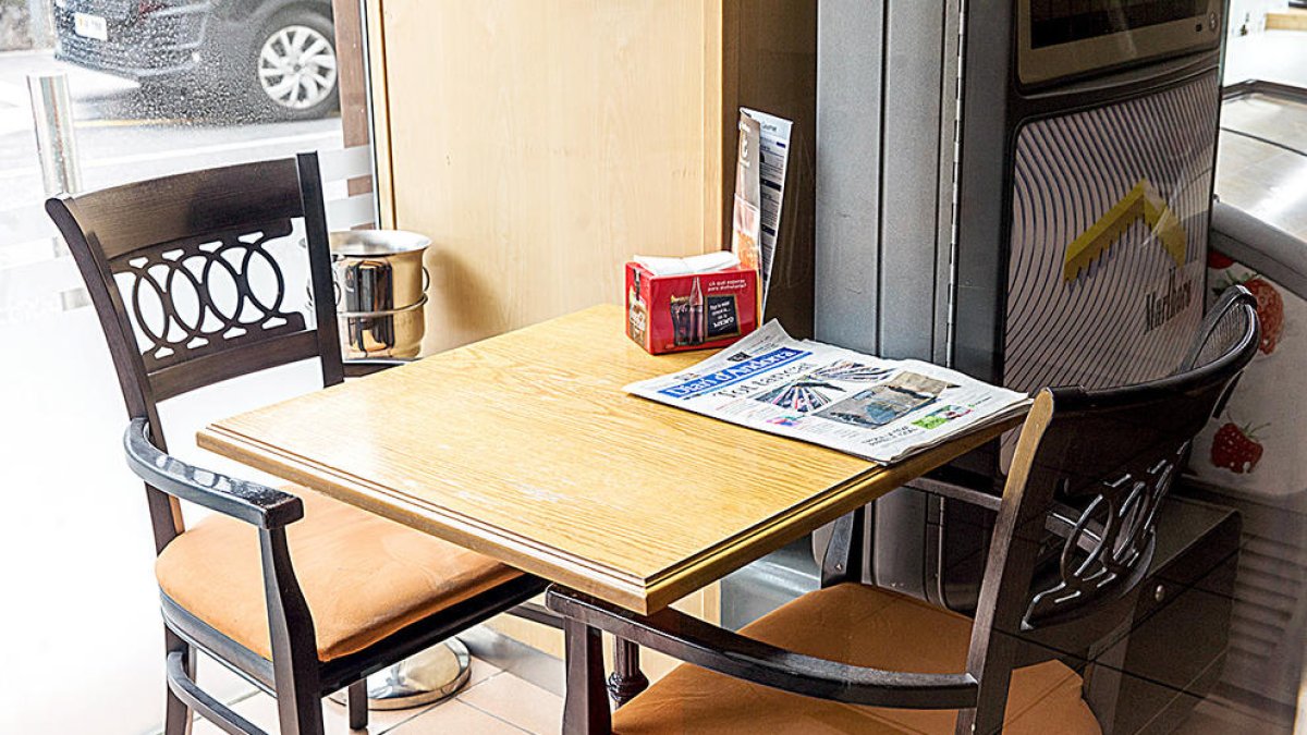 Obertura poc restrictiva per a bars i restaurants