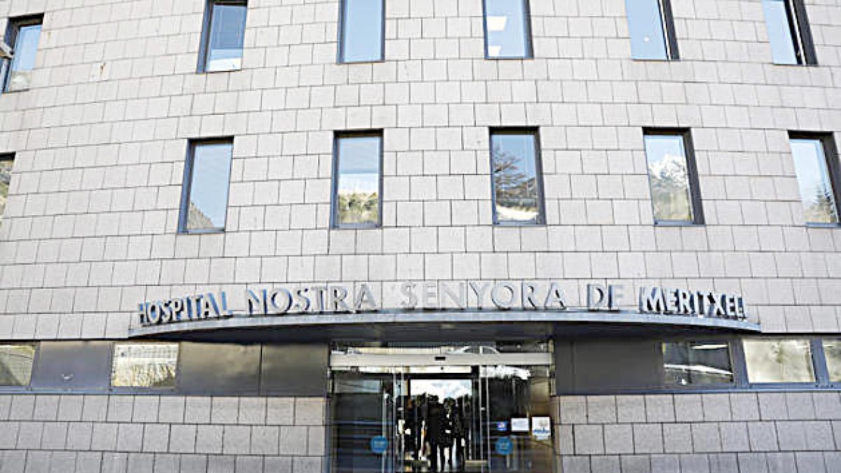 Tercer dia consecutiu sense contagis i dues noves recuperacions en les últimes hores