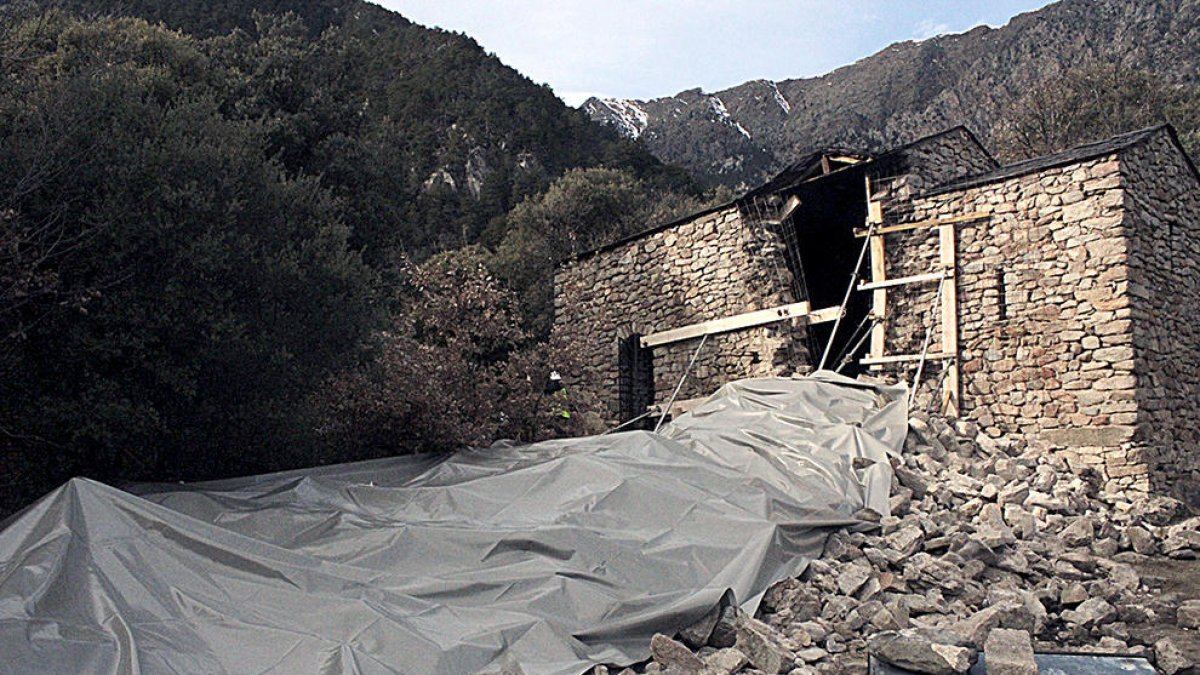 Treballs de protecció a Sant Vicenç d'Enclar