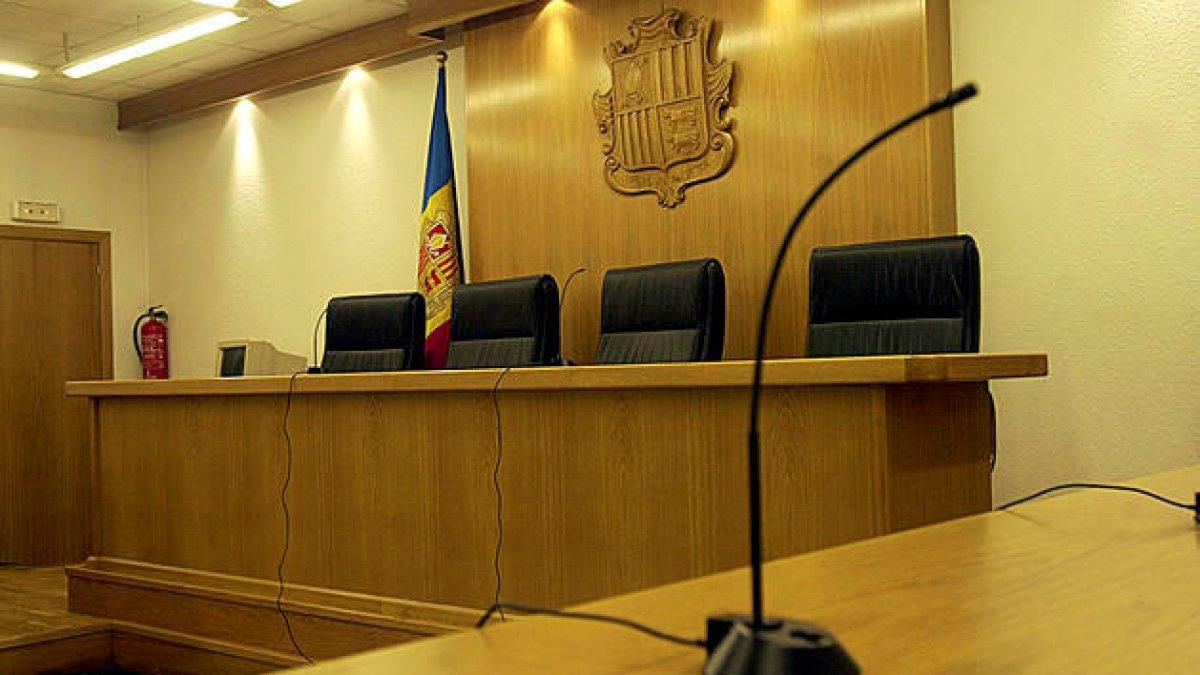 Busquen 14.000 euros