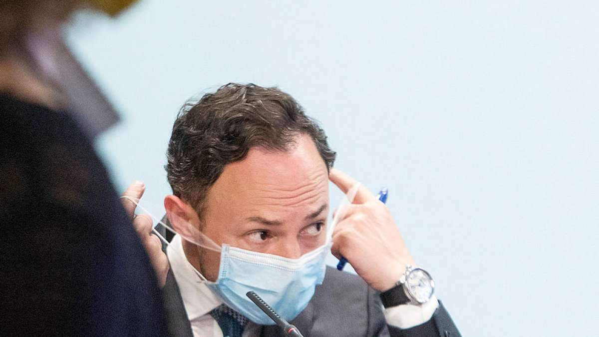 Sous de 10.000 euros per dirigir les parapúbliques