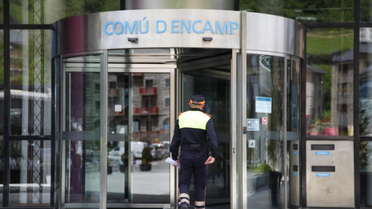 Encamp suspèn el pagament d'escoles bressol i de l'Àrea de Jovent