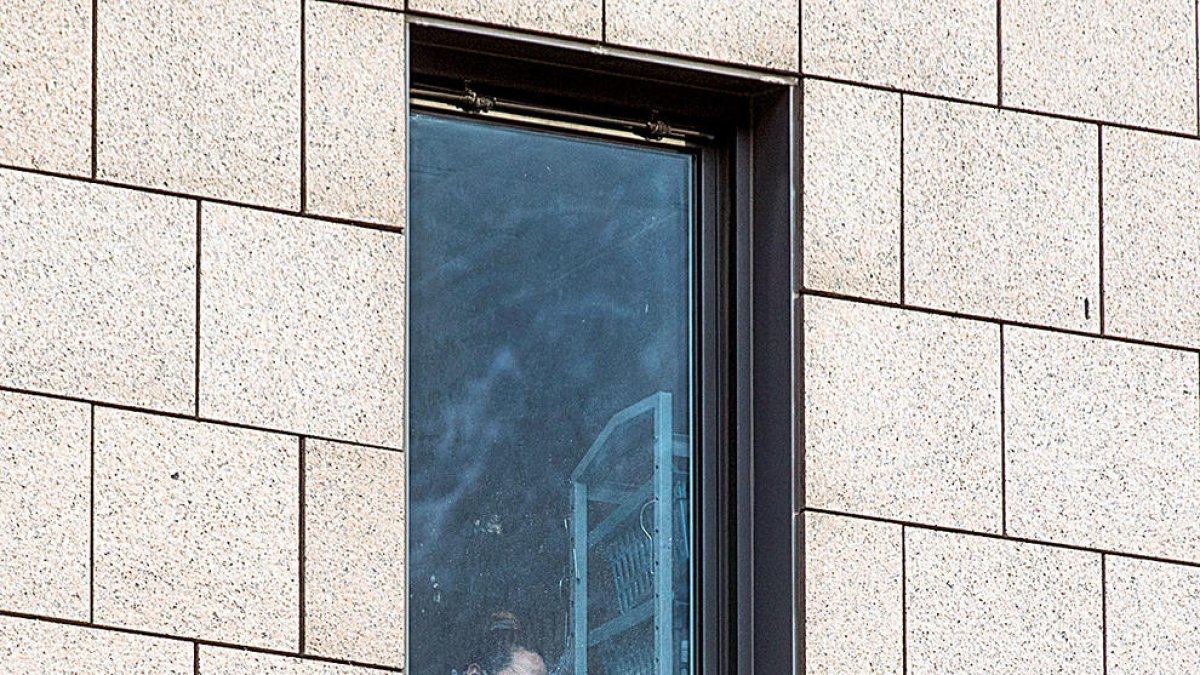 La corba s'estira fins als 224 casos positius