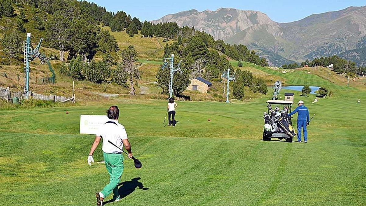 La federació cancel·la el Circuit nacional de golf