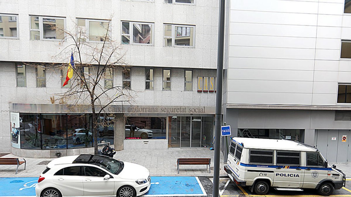 La CASS ampliarà els horaris d'atenció al públic al juny