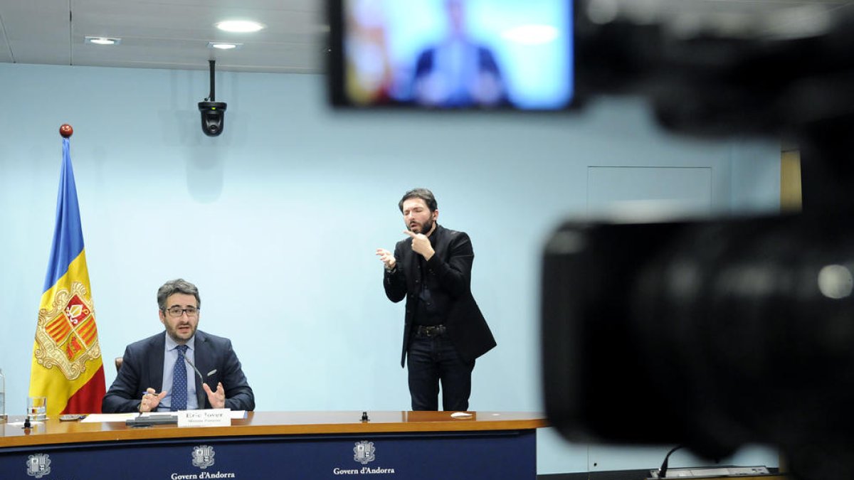 Govern rep 845 peticions d'empreses per 288 milions