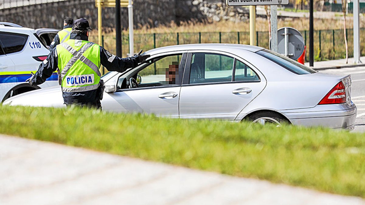 El coronavirus minva els cossos especials