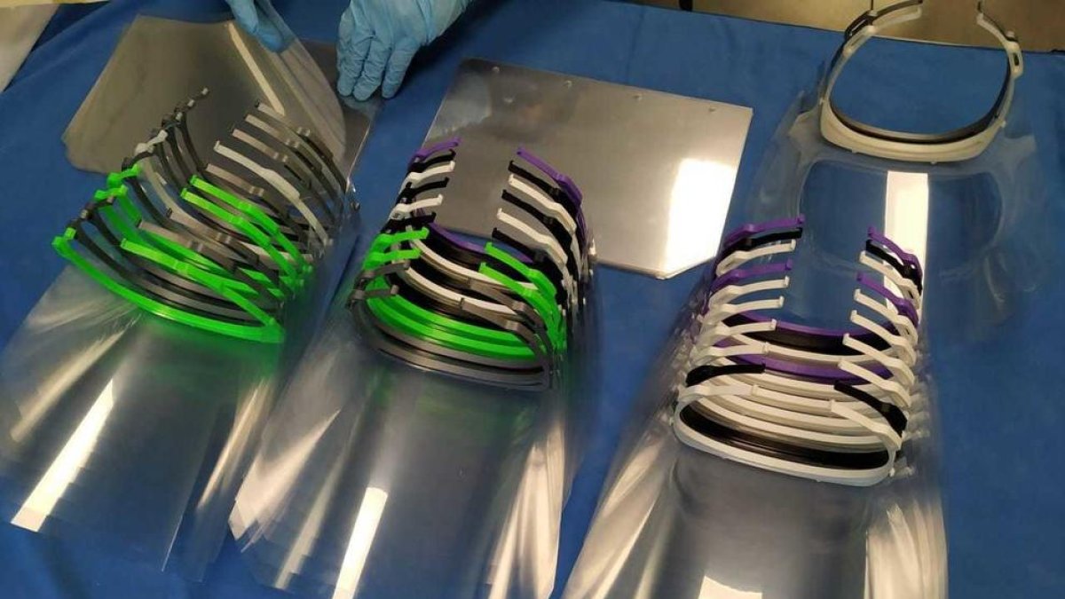 Andorra Makers deixa de fer protectors facials per les declaracions de Martínez Benazet